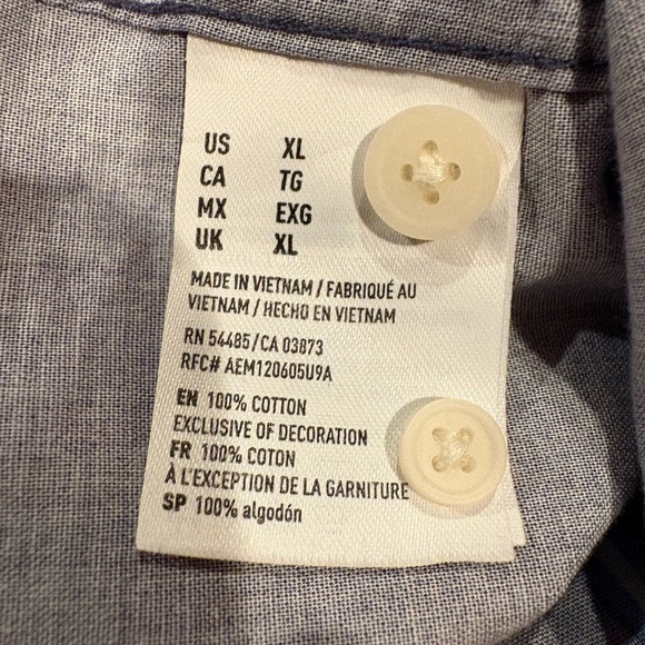 American Eagle Men's seriously soft Button-Up Short-Sleeve Surfboard Shirt - Picture 9 of 10